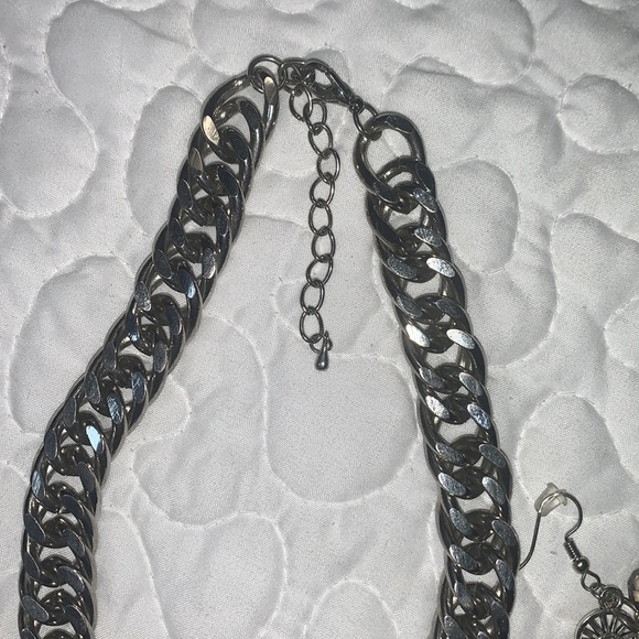 ✅SOLD✅✅Juego de collar y cadena de la SM , cadena de H&M /cristales /perlas /✅✅✅ - Picture 6 of 7